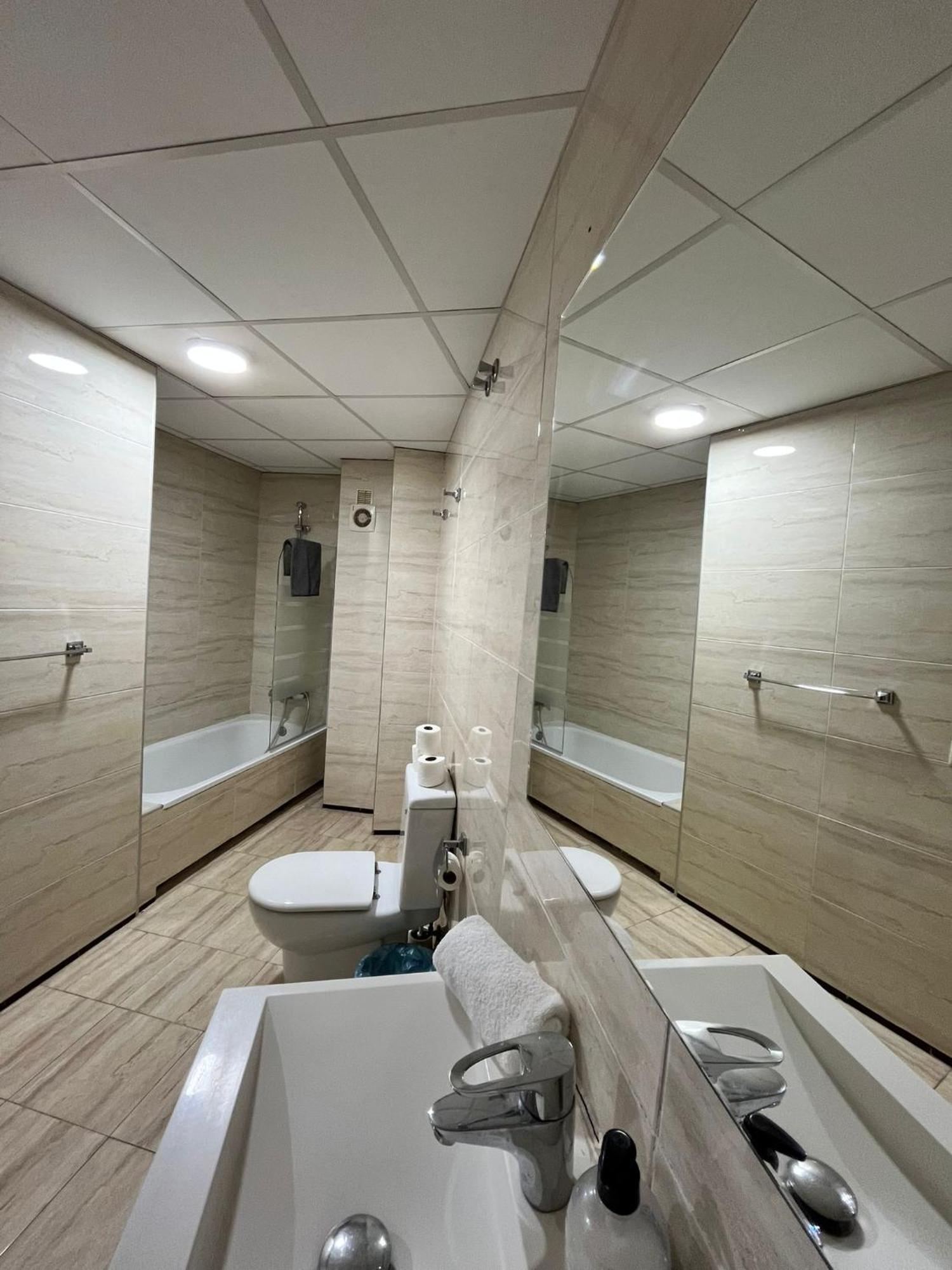 El Torcal Luxury Apartment With Free Parking Málaga Eksteriør bilde