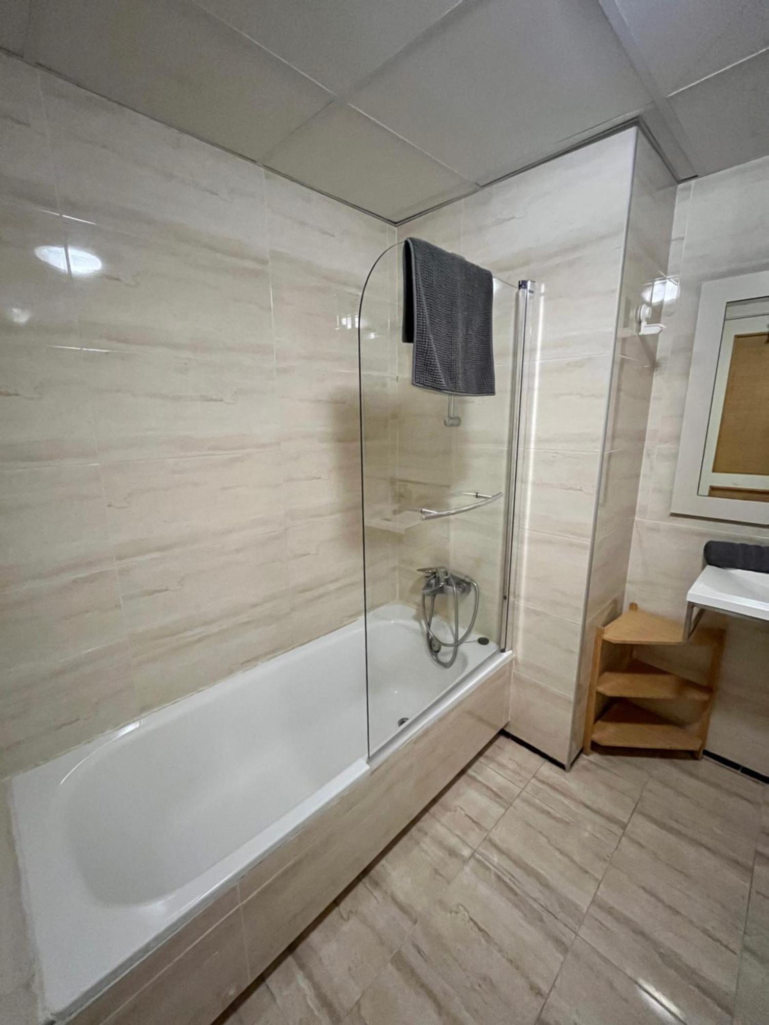 El Torcal Luxury Apartment With Free Parking Málaga Eksteriør bilde